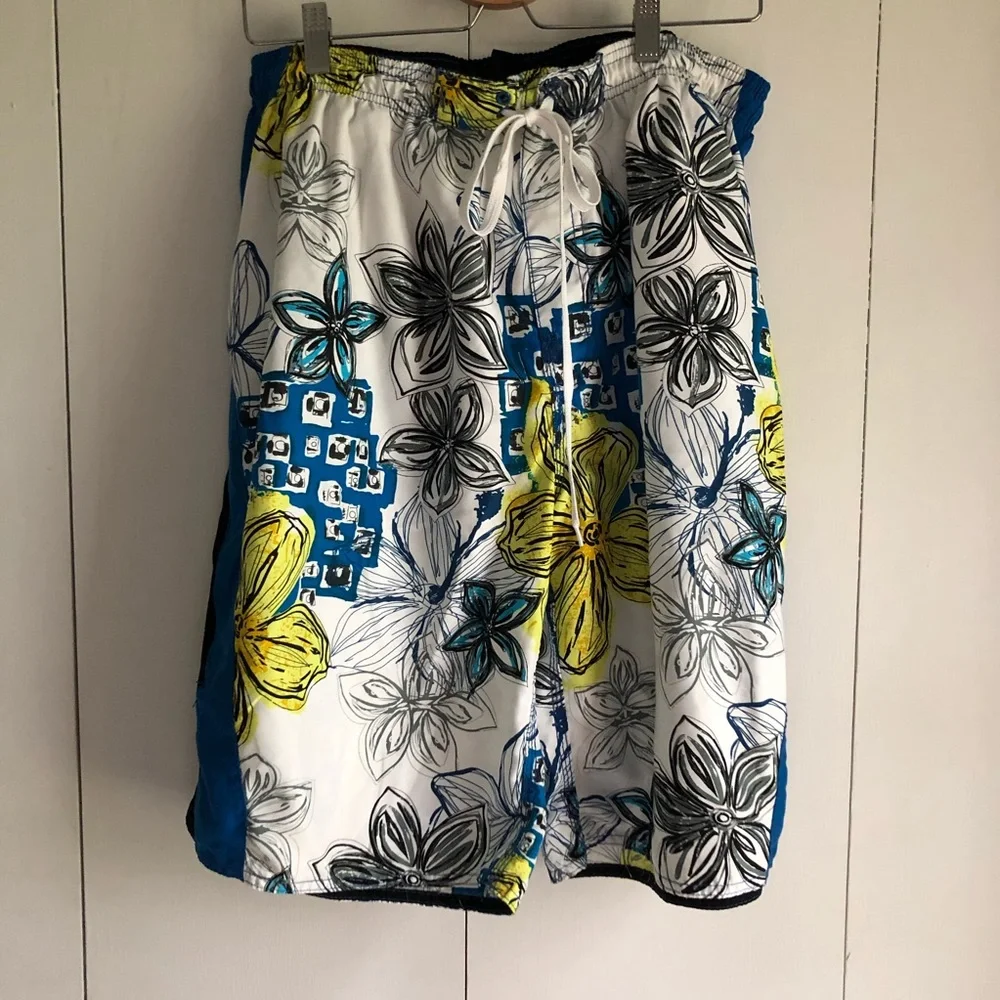 Men's Floral Swim Trunks